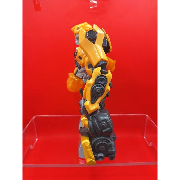 Bumblebee 11" Transformer with Sound Tomy Hasbro Spinning Hand Action - Picture 5 of 5